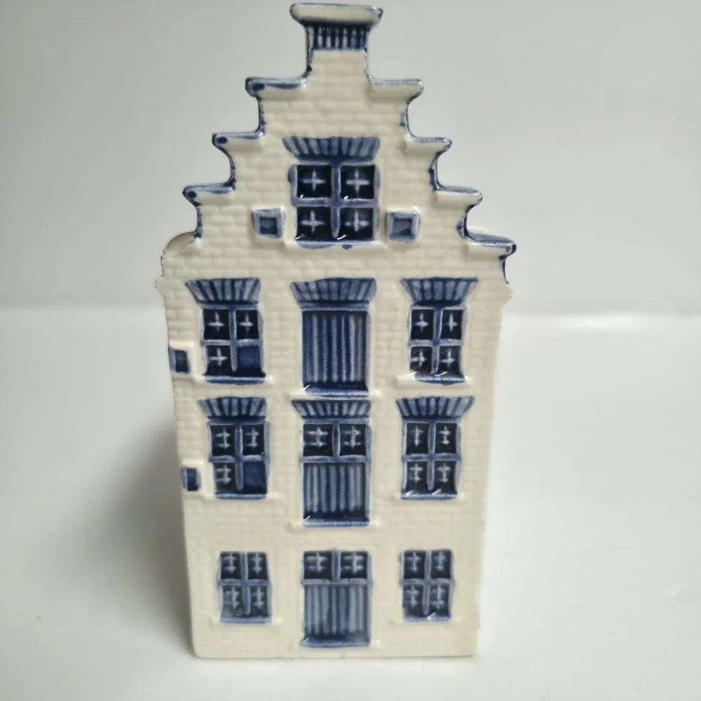 Amsterdam Canal House Handpainted Delft Blauw Vintage Ceramic Planter Vase Chip